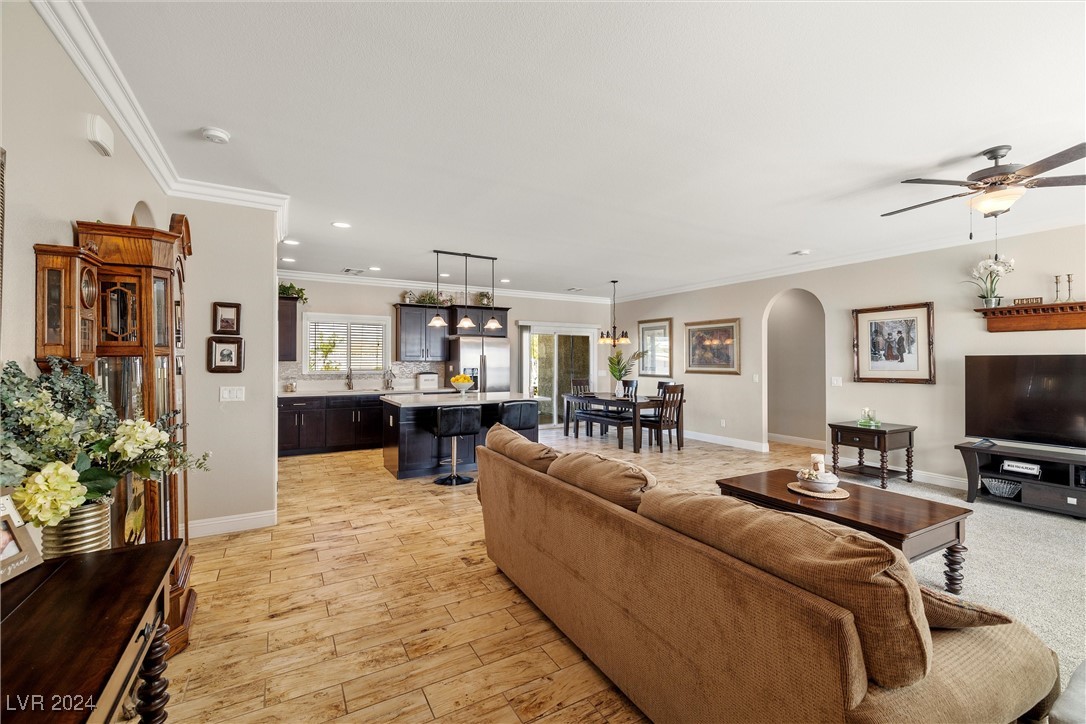 6981 Queenswood Court