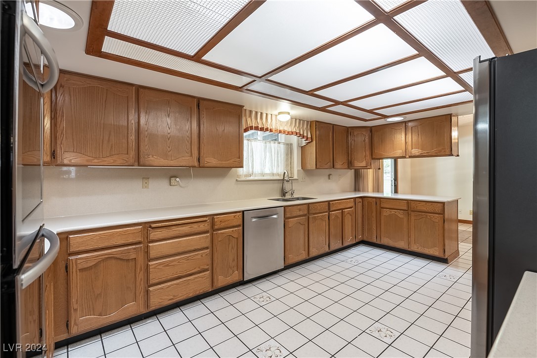 3180 South Tioga Way