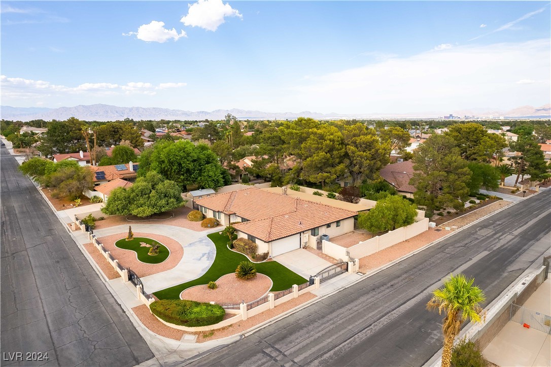 3180 South Tioga Way