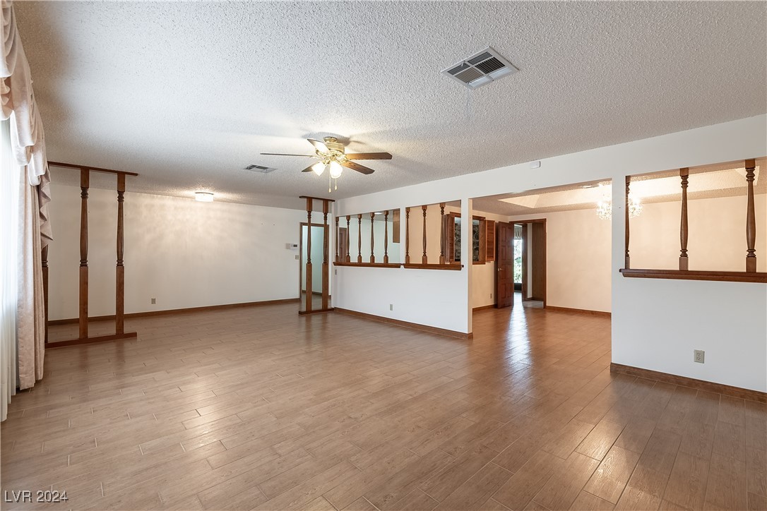 3180 South Tioga Way