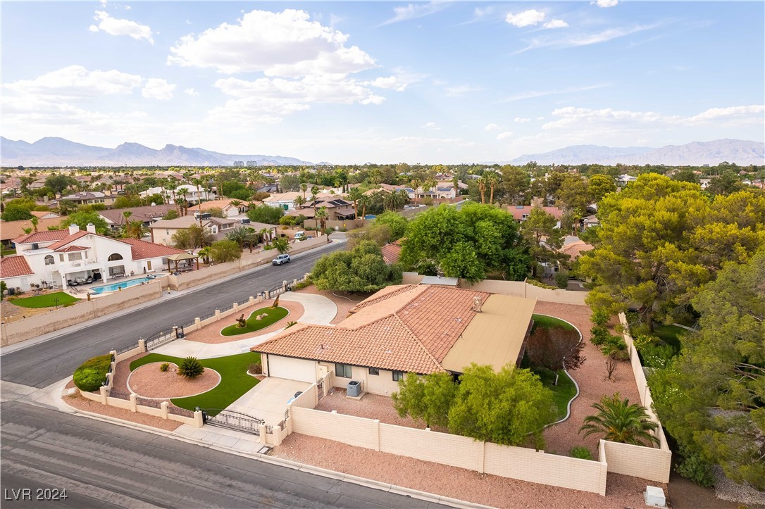 3180 South Tioga Way