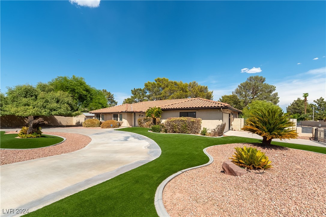 3180 South Tioga Way