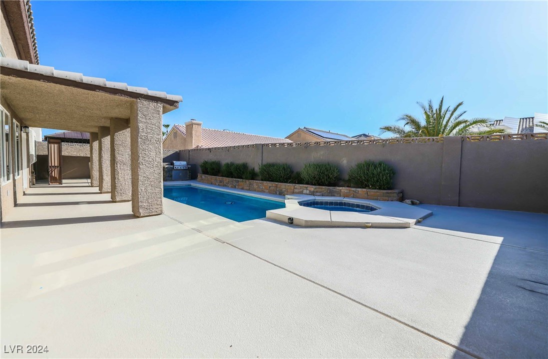 7440 Mountainboro Lane