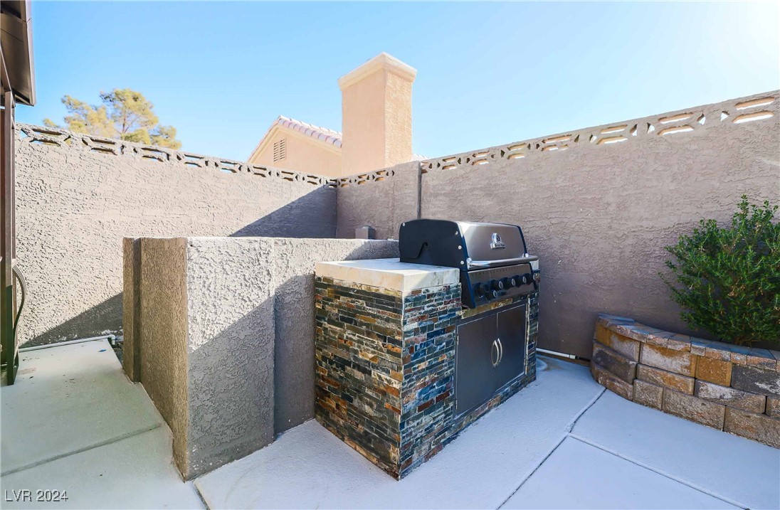 7440 Mountainboro Lane