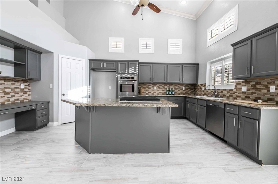 7440 Mountainboro Lane