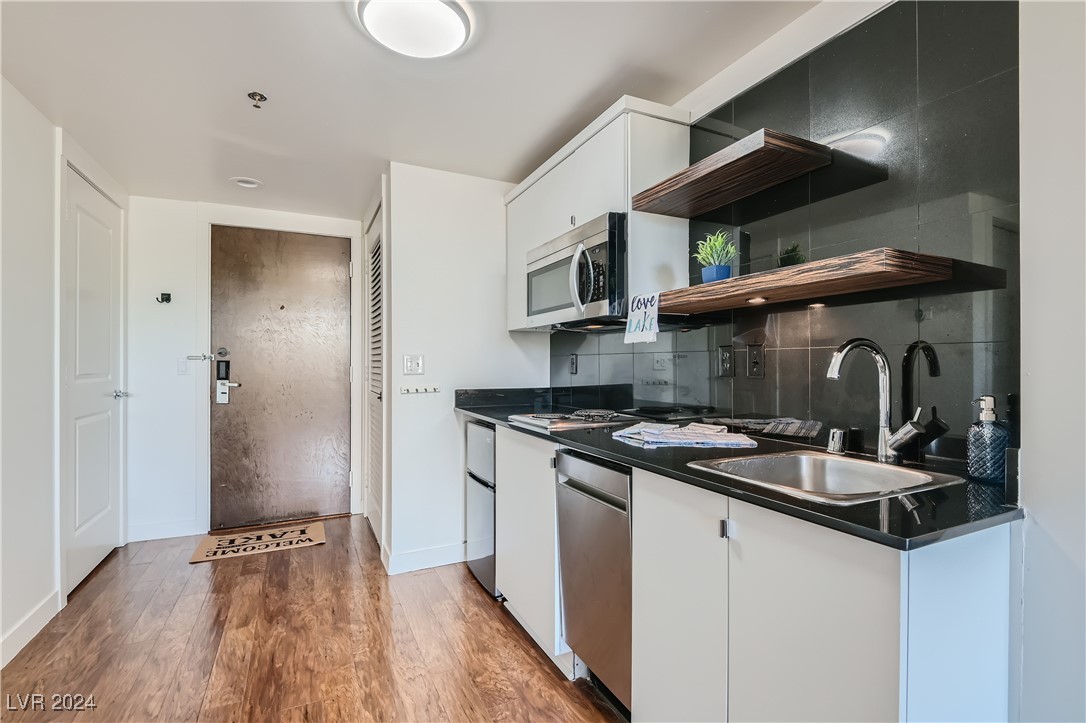 29 Montelago Boulevard 234