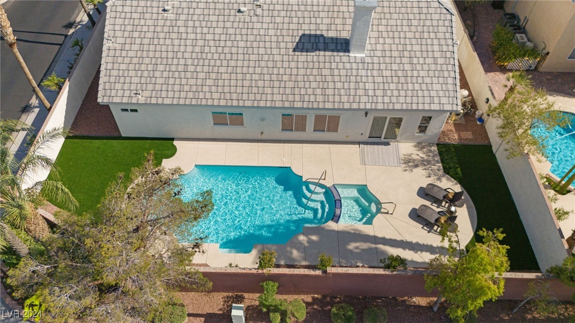 688 Kentons Run Avenue