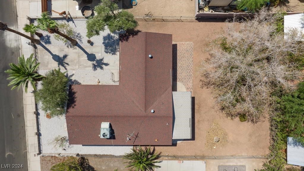 661 Riata Way