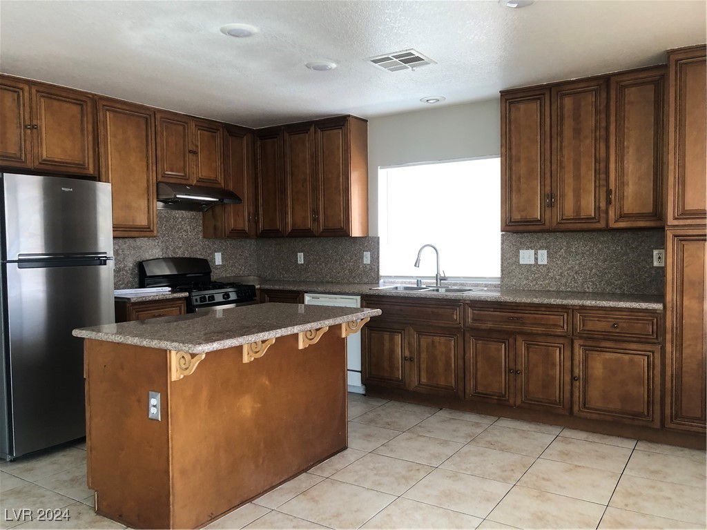 3674 Springbud Drive