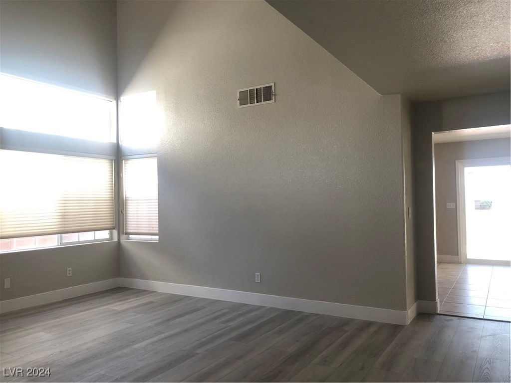 3674 Springbud Drive