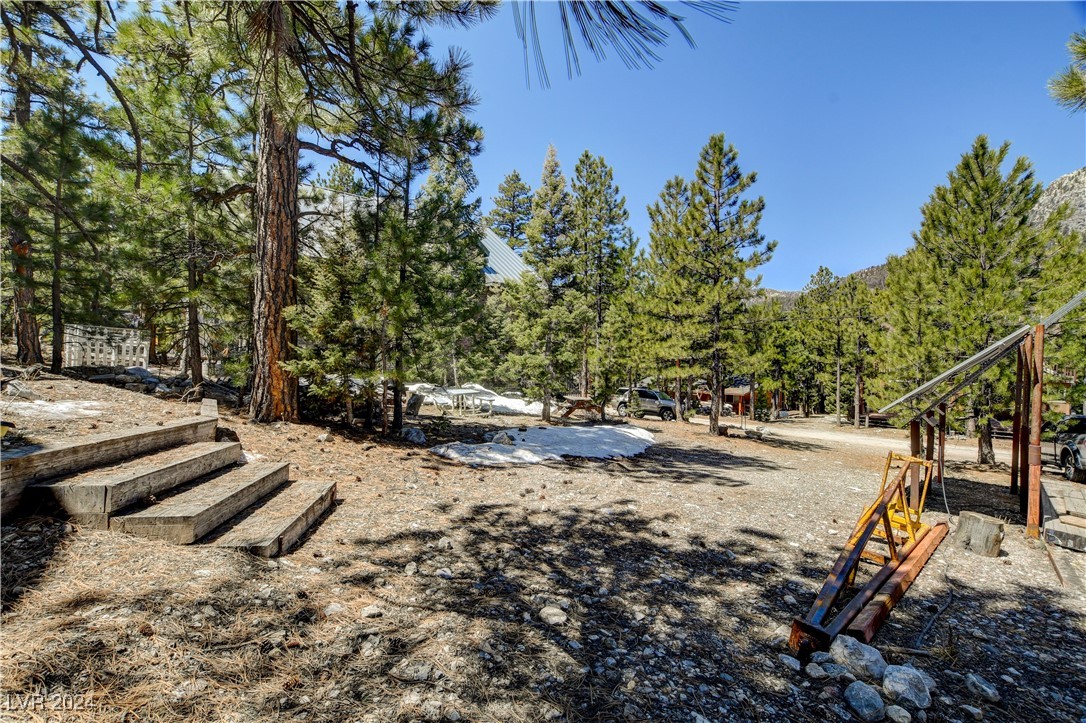 2133 Via Vita Street