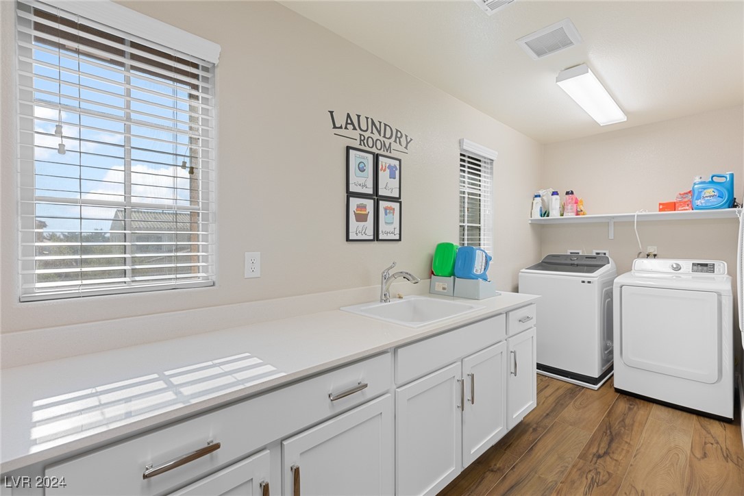 6733 Towerstone Street