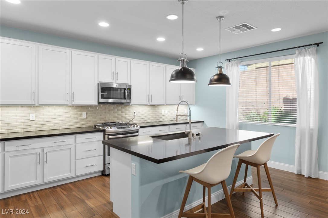 6733 Towerstone Street