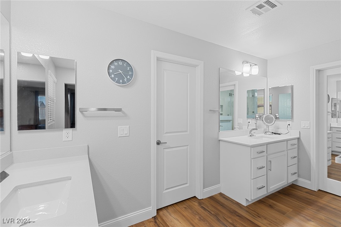 6733 Towerstone Street