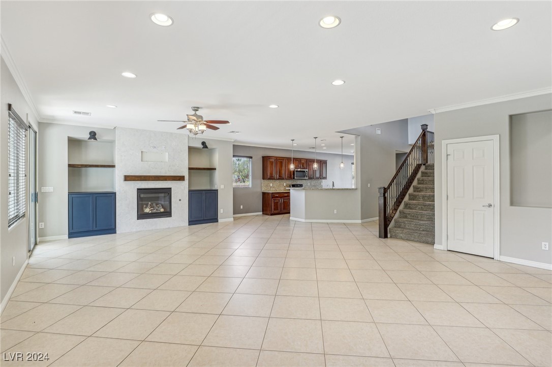 8212 Briggs Gully Street