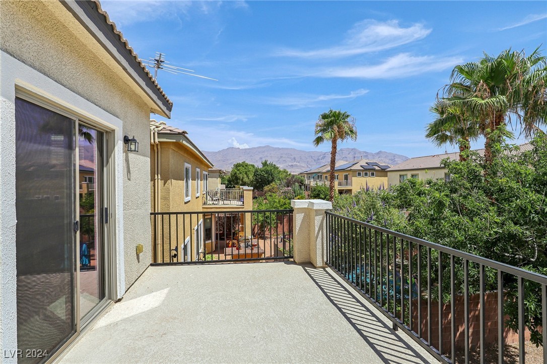 8212 Briggs Gully Street