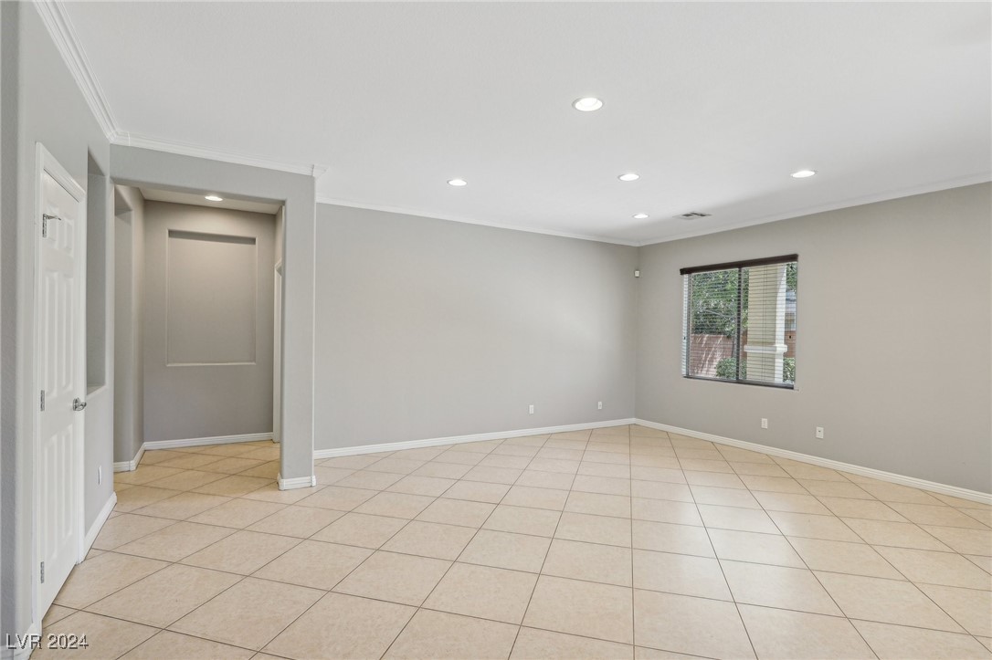 8212 Briggs Gully Street