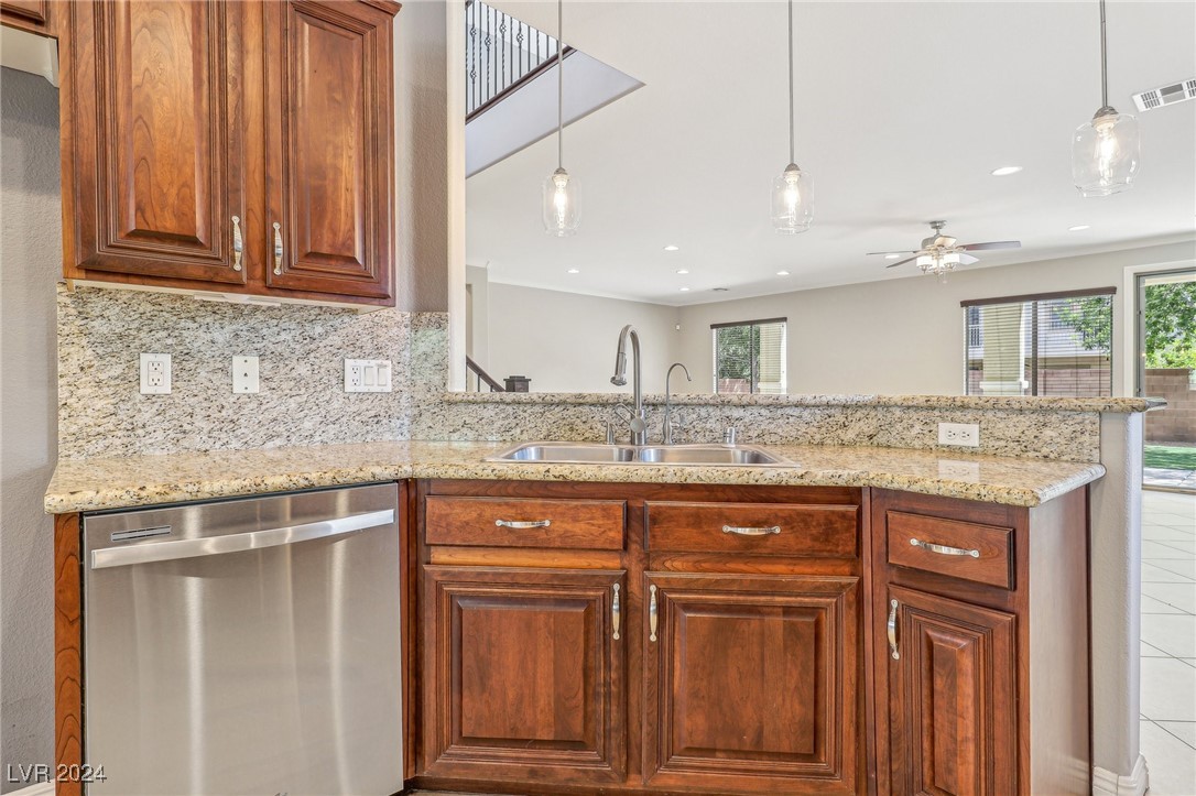 8212 Briggs Gully Street