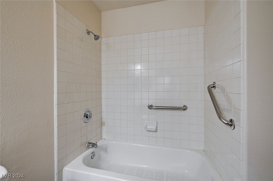 698 South Racetrack Road 1113