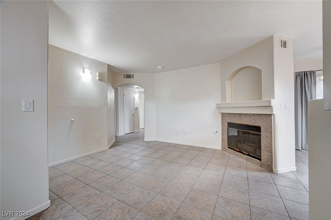 698 South Racetrack Road 1113