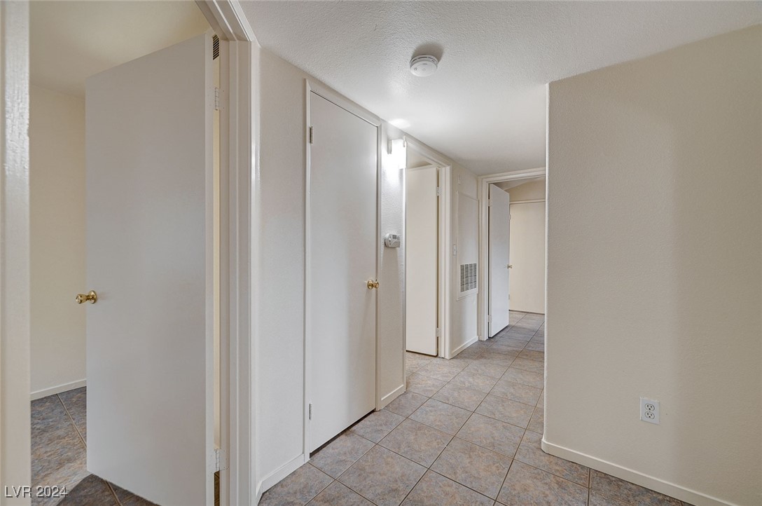 698 South Racetrack Road 1113