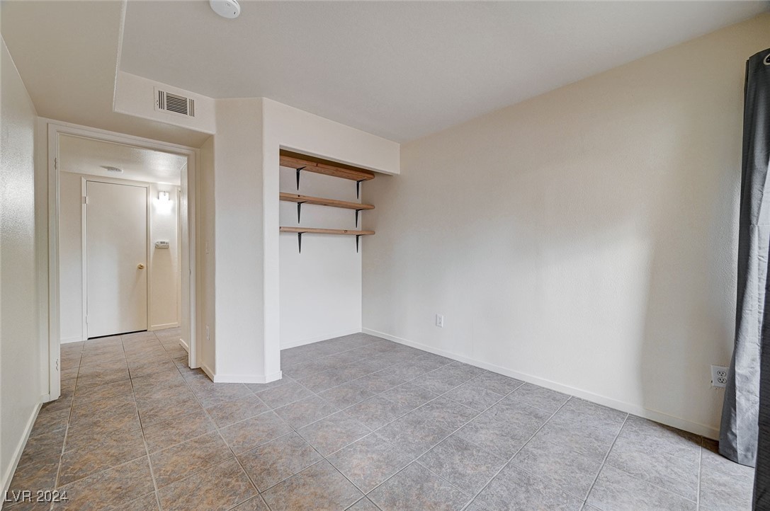 698 South Racetrack Road 1113