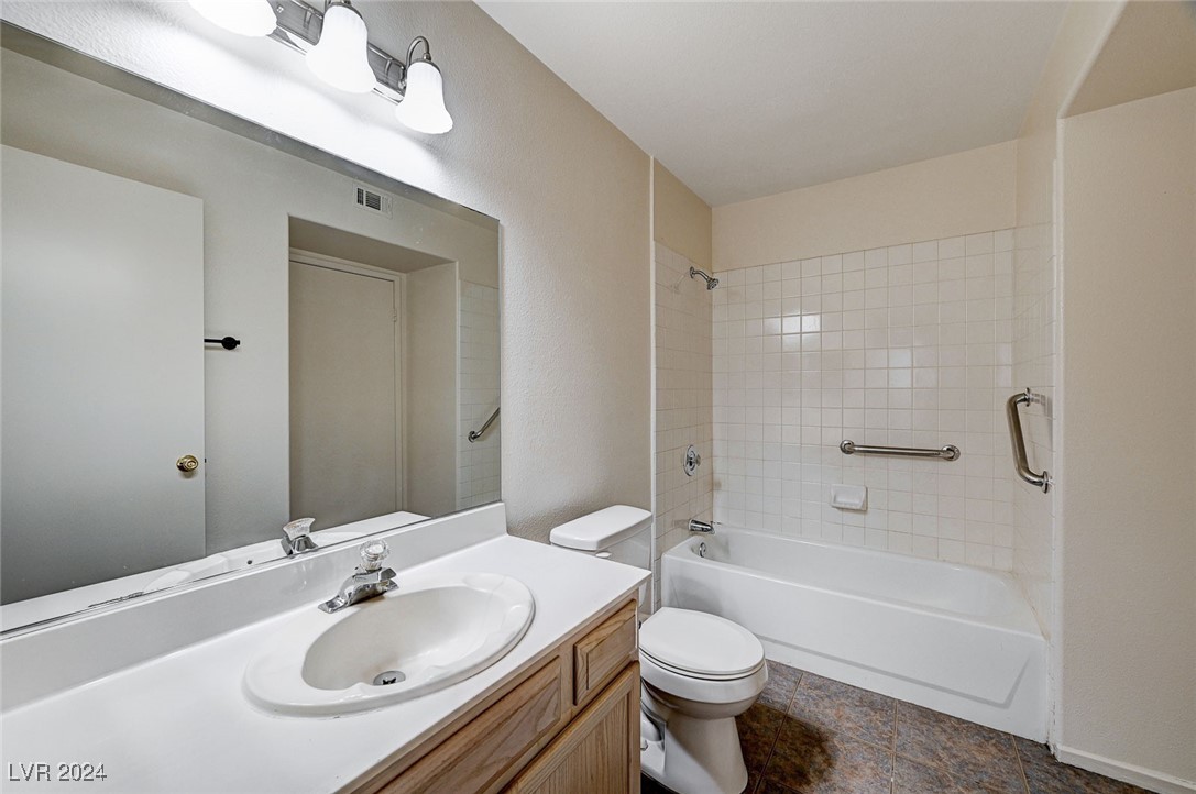 698 South Racetrack Road 1113