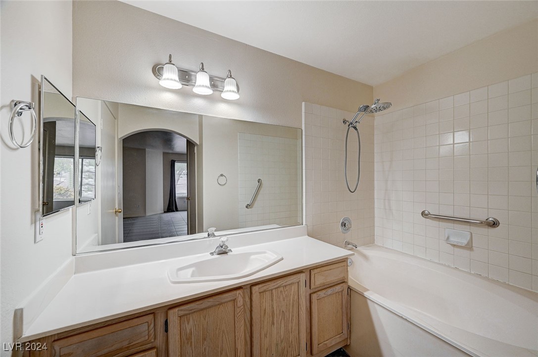 698 South Racetrack Road 1113