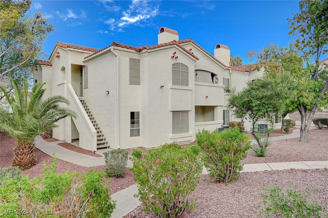 698 South Racetrack Road 1113