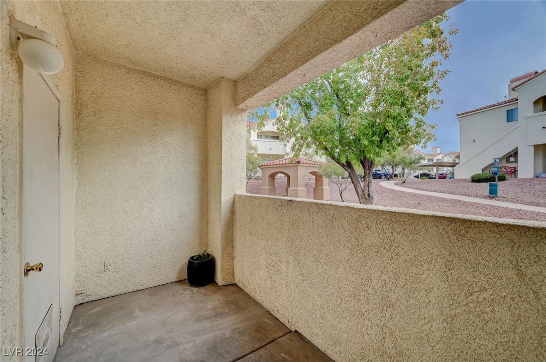 698 South Racetrack Road 1113