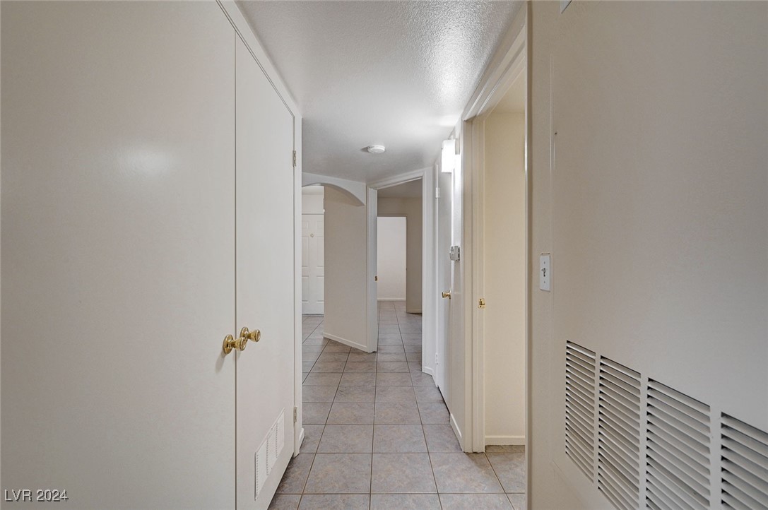 698 South Racetrack Road 1113