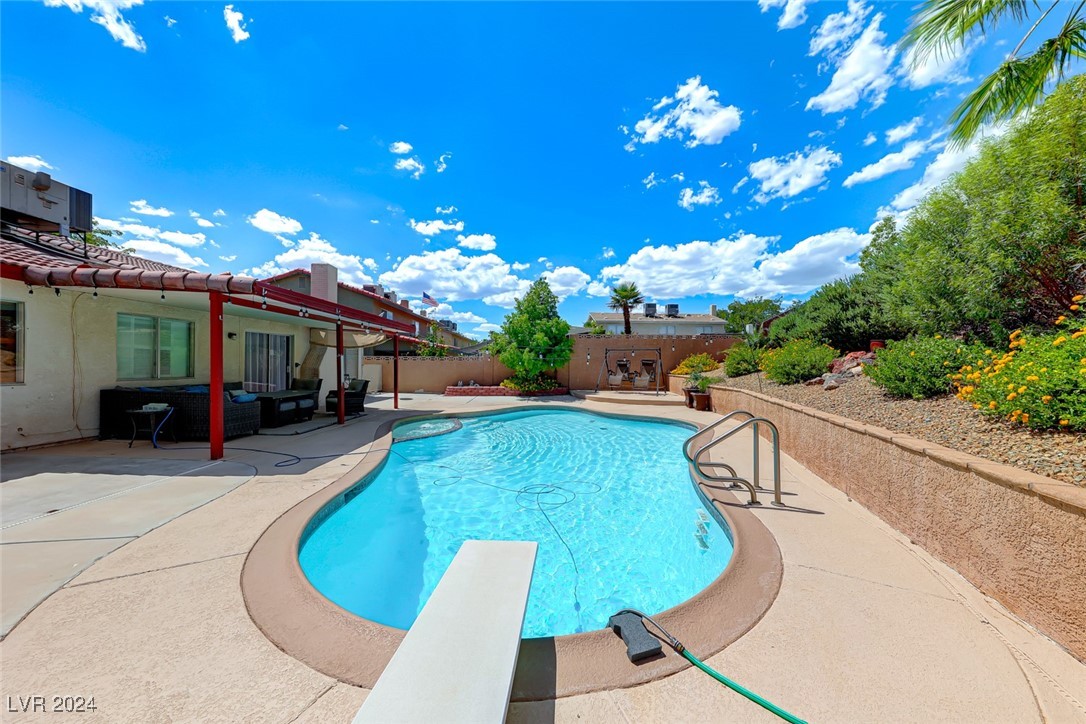 1523 Becky Lane