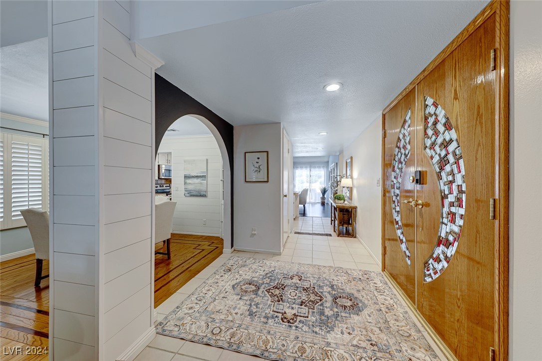 1523 Becky Lane