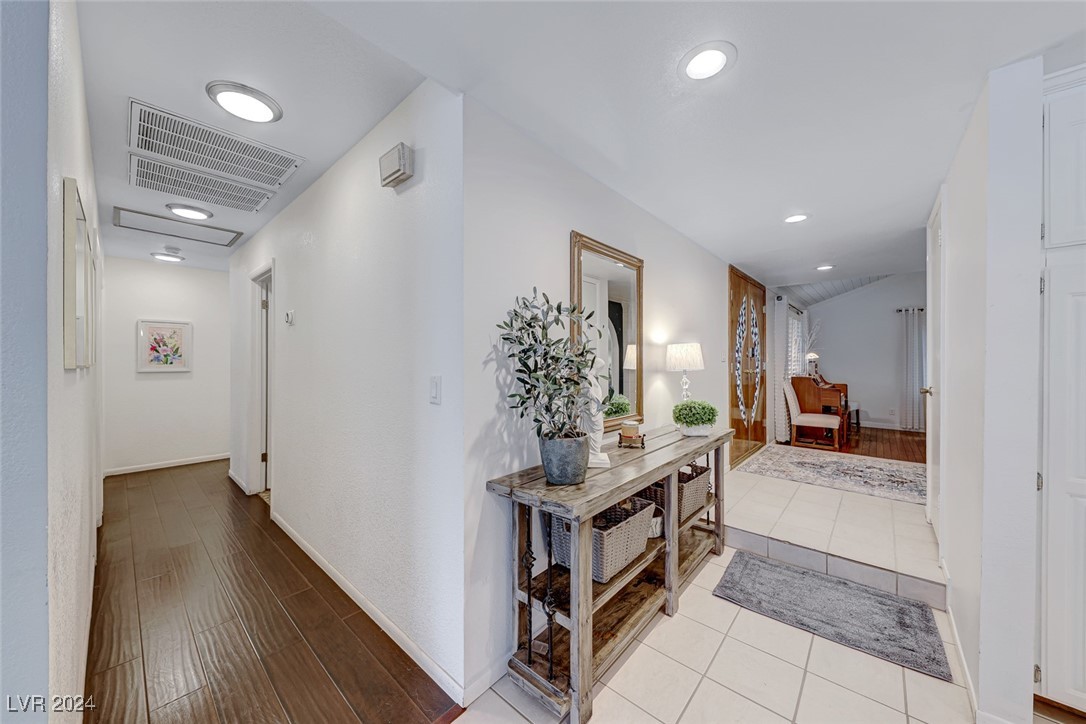 1523 Becky Lane