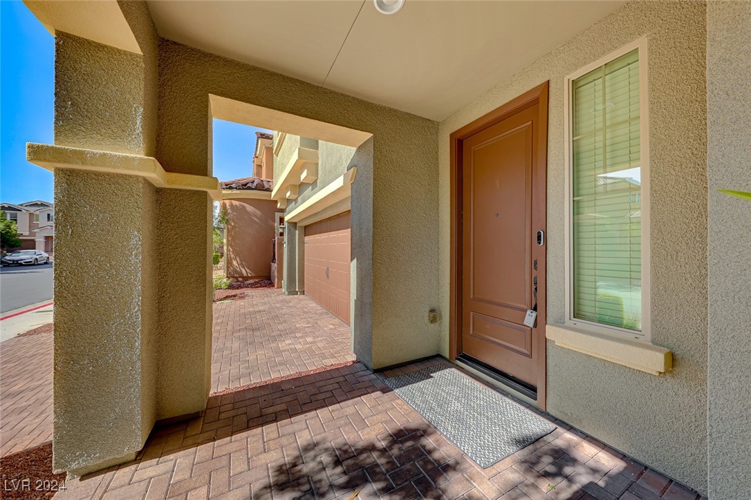 2080 Morro Vista Drive
