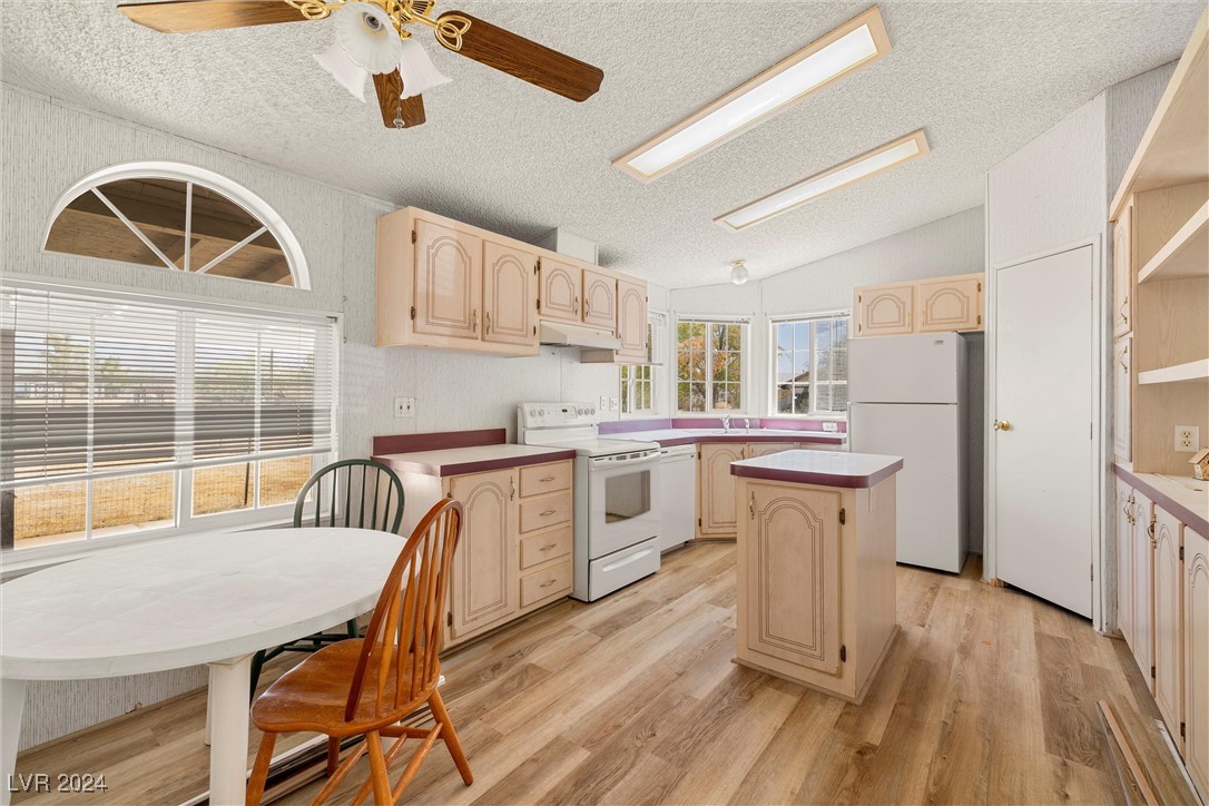 301 North My Way Street