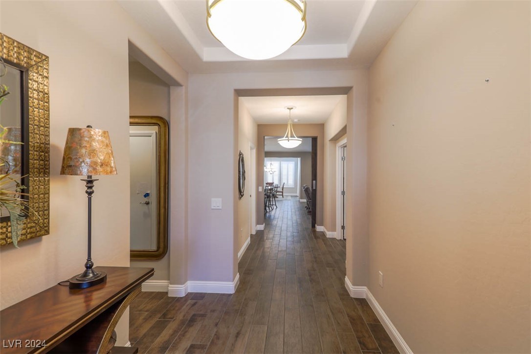 9483 Chandler Springs Avenue