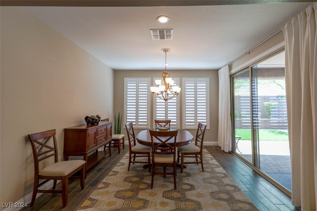 9483 Chandler Springs Avenue