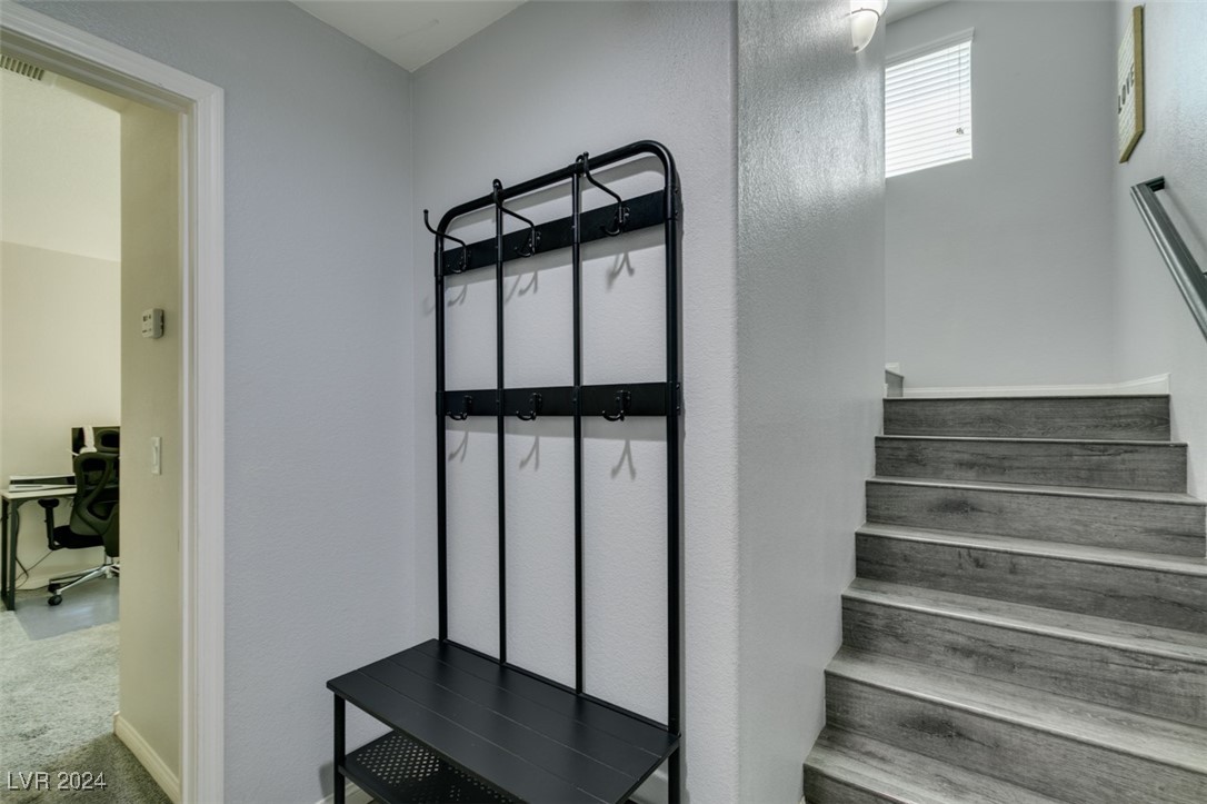 1525 Spiced Wine Avenue 18106