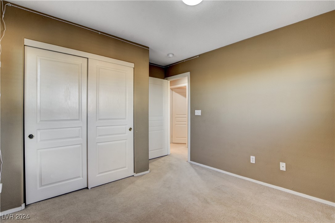 9033 QUINTESSA COVE Street