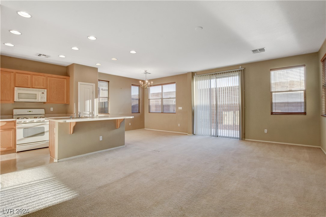 9033 QUINTESSA COVE Street