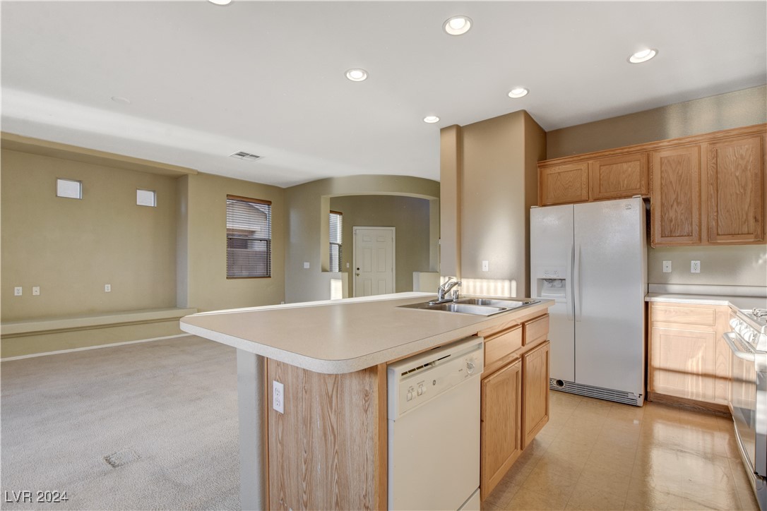 9033 QUINTESSA COVE Street