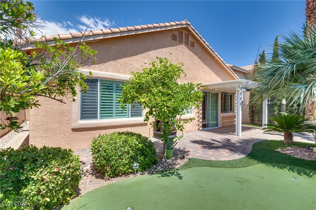 512 Ruby Vista Court