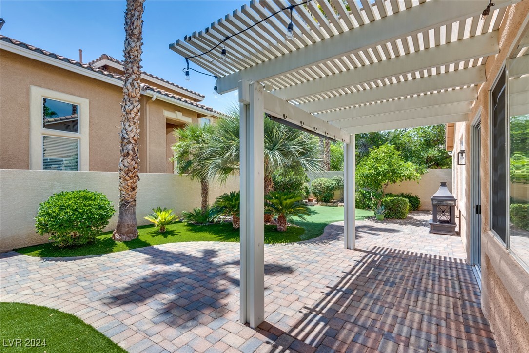 512 Ruby Vista Court