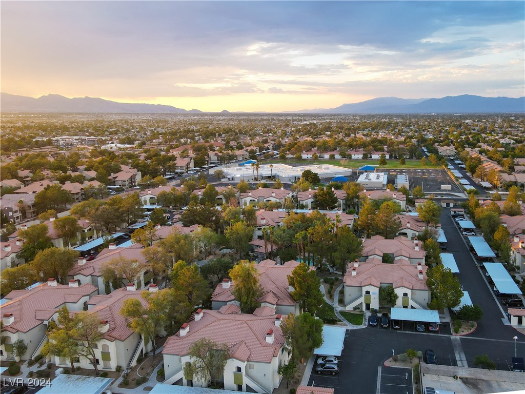 5221 Shasta Lake Way