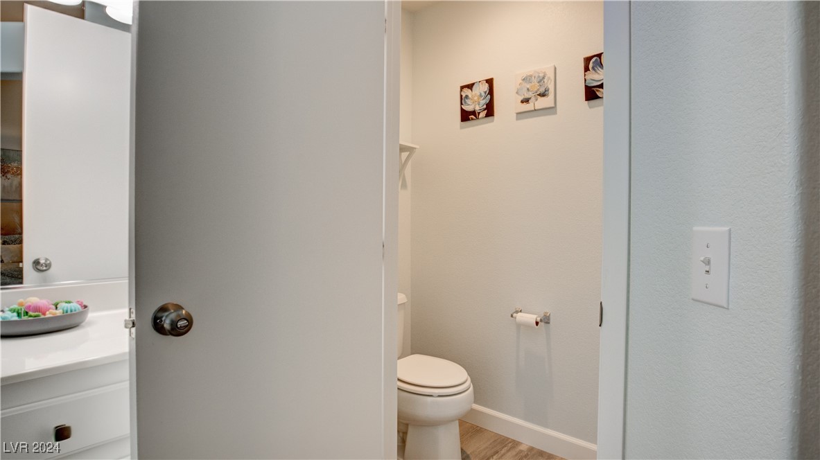 5221 Shasta Lake Way