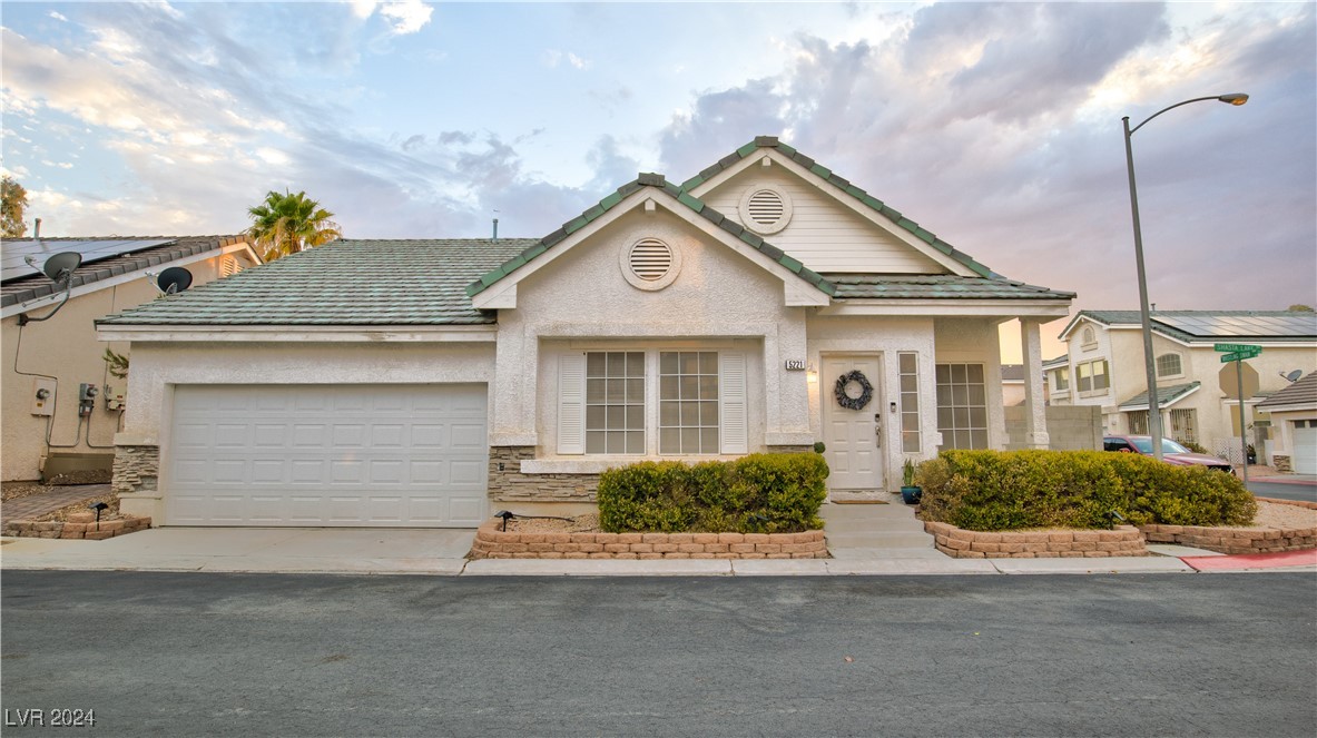 5221 Shasta Lake Way