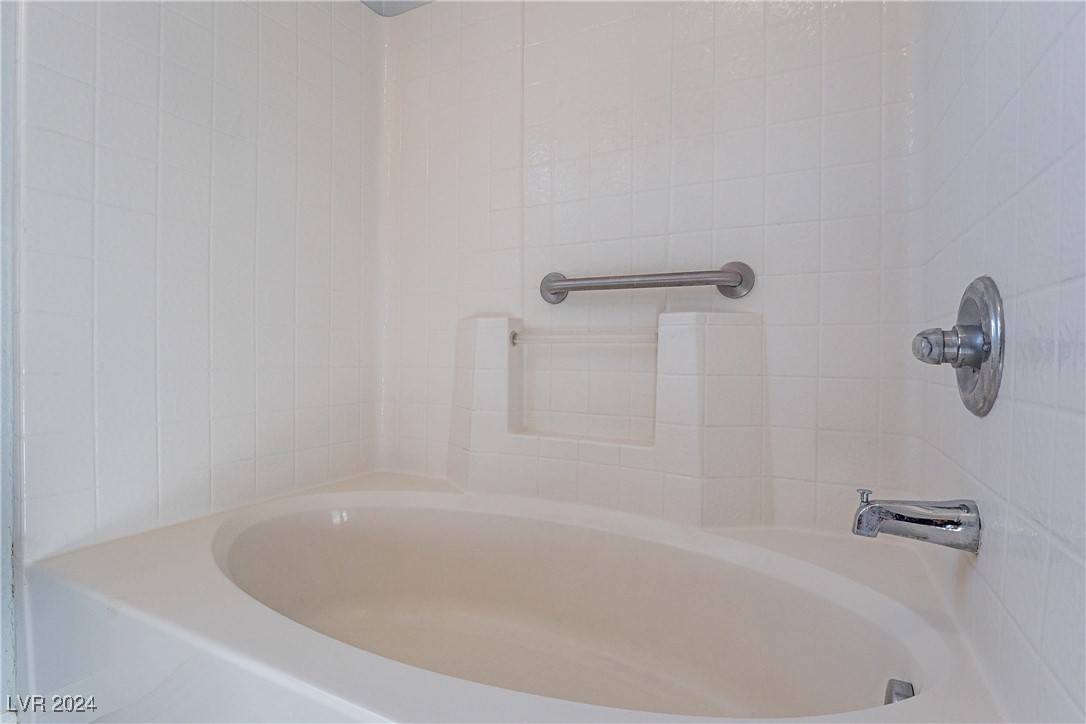 4760 Pinon Pointe Road