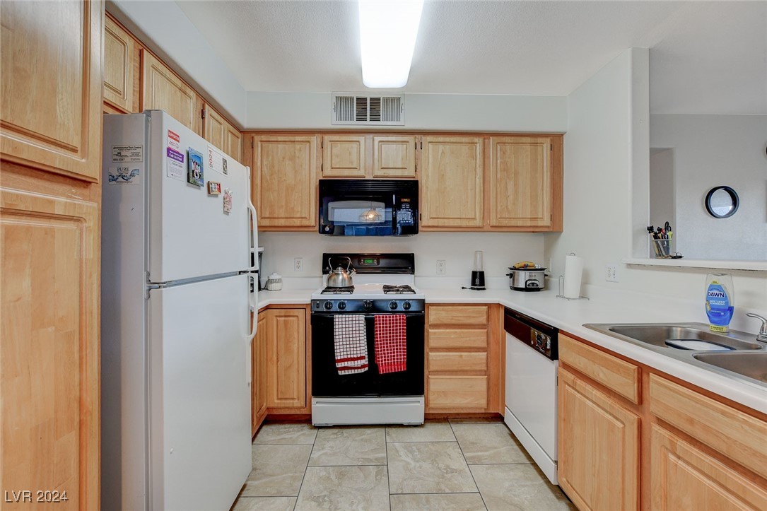5710 East Tropicana Avenue 1071