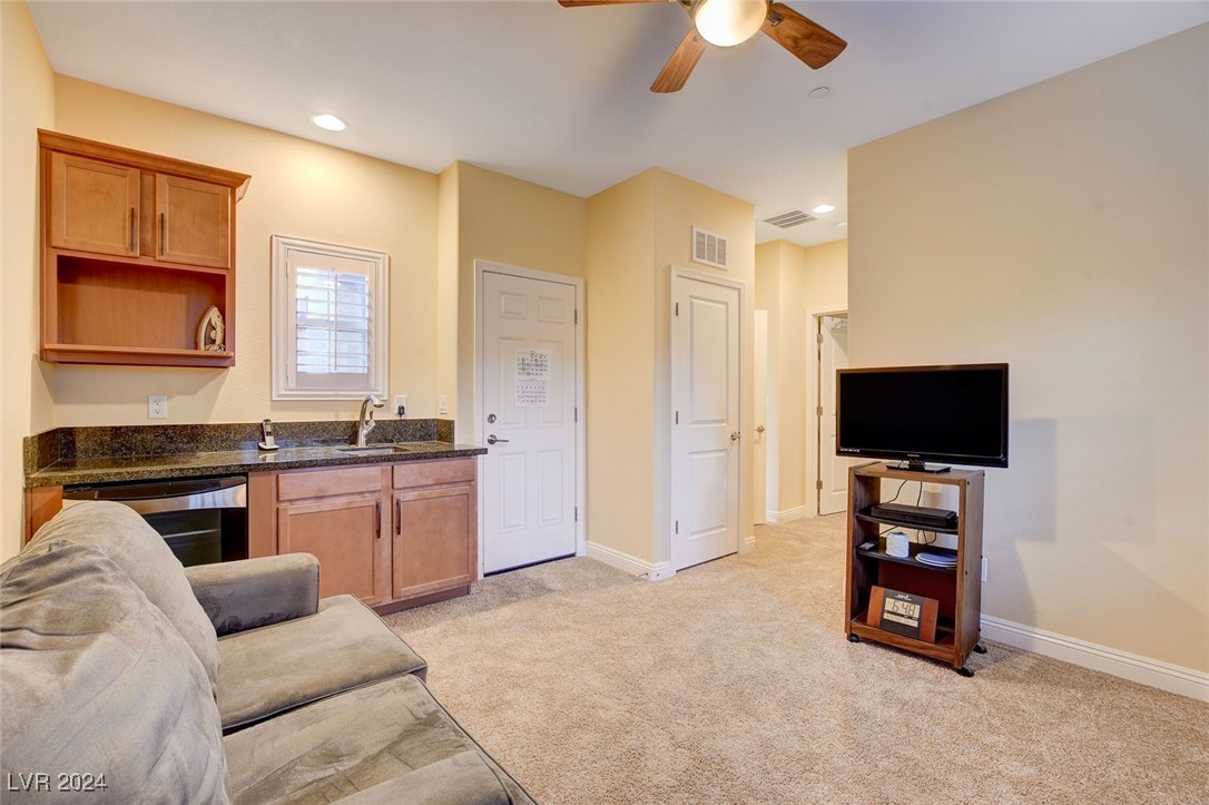 345 Mandarin Hill Lane